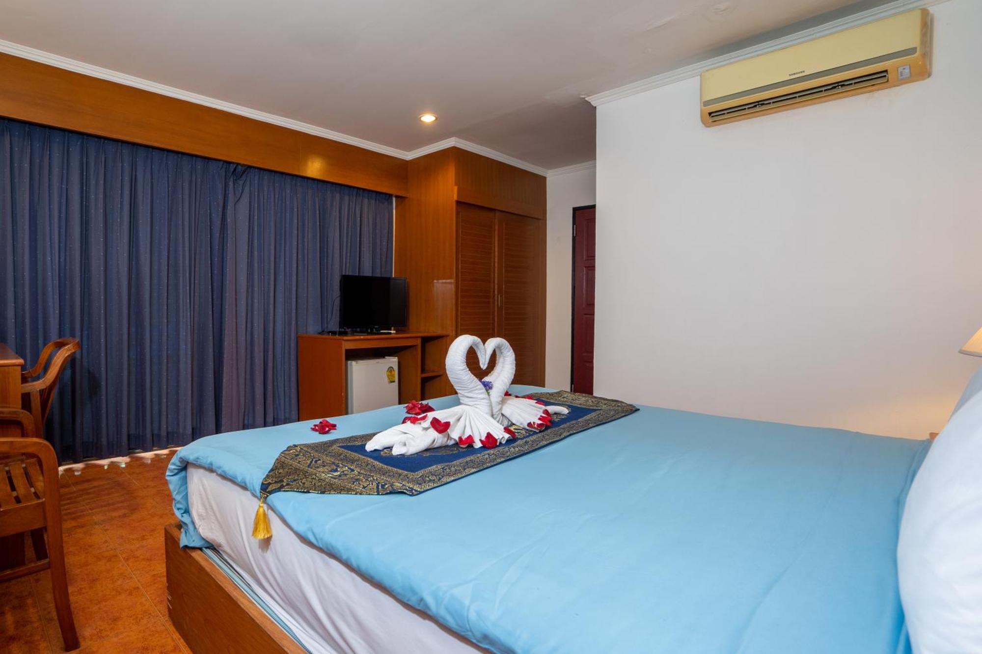 Patong Central Residence & Apartment Δωμάτιο φωτογραφία